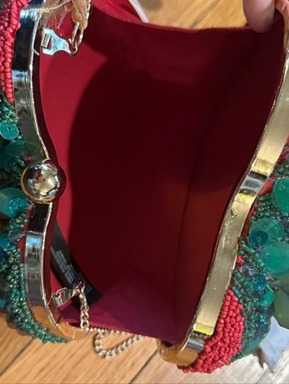Handcrafted In India Beaded Strawberry Shape Evening Clutch -Red & Green Bnwt Eh - Picture 6 of 8